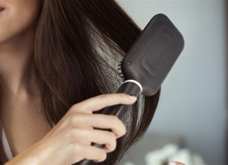 Saç düzleştiriciler saça zarar verir mi? Saç düzleştiriciler saça zarar verir mi?